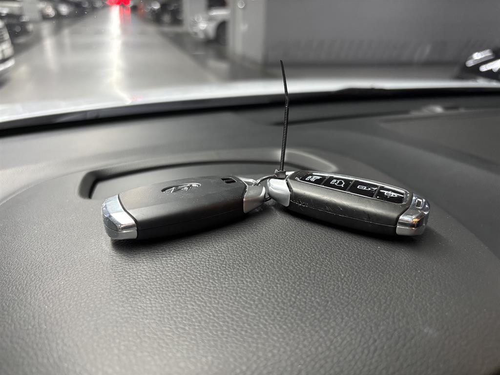 HYUNDAI Kona 2018 Blanco - Importación desde Corea - HF Imports Iquique - Foto 18