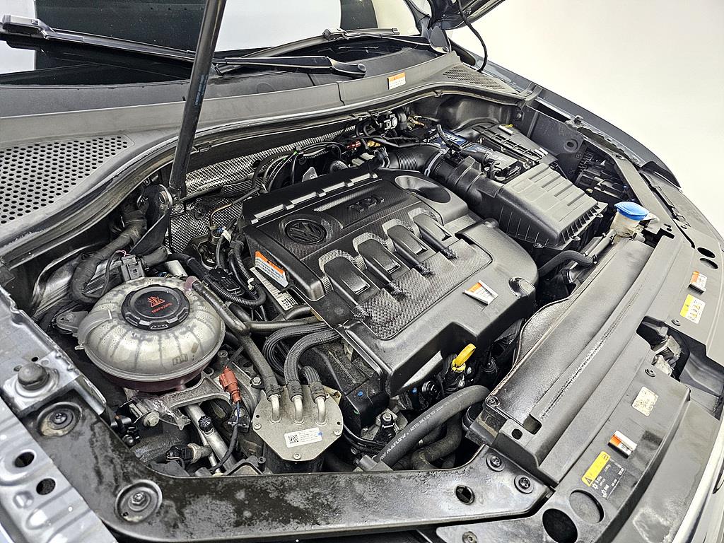 Volkswagen Tiguan - Vista 6