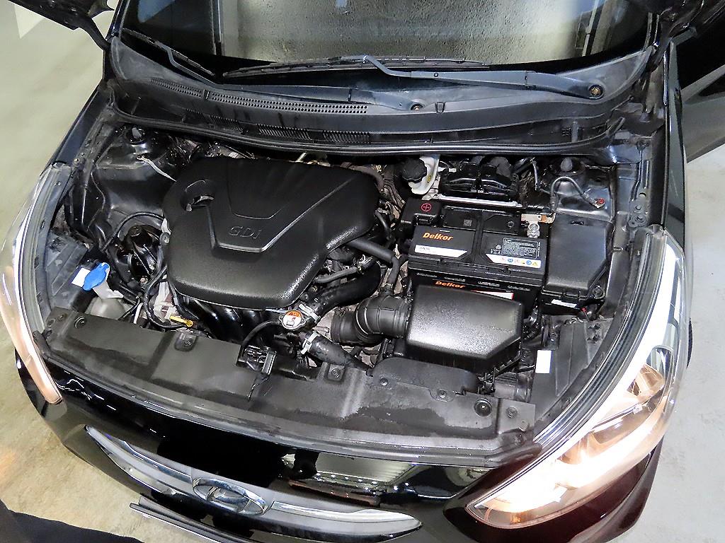 HYUNDAI Accent 2017 Negro - Importación desde Corea - HF Imports Iquique - Foto 18