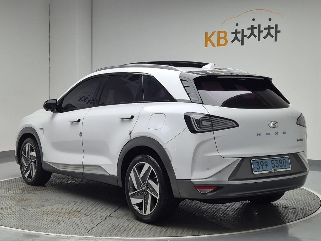 HYUNDAI Nexo - Vista 2