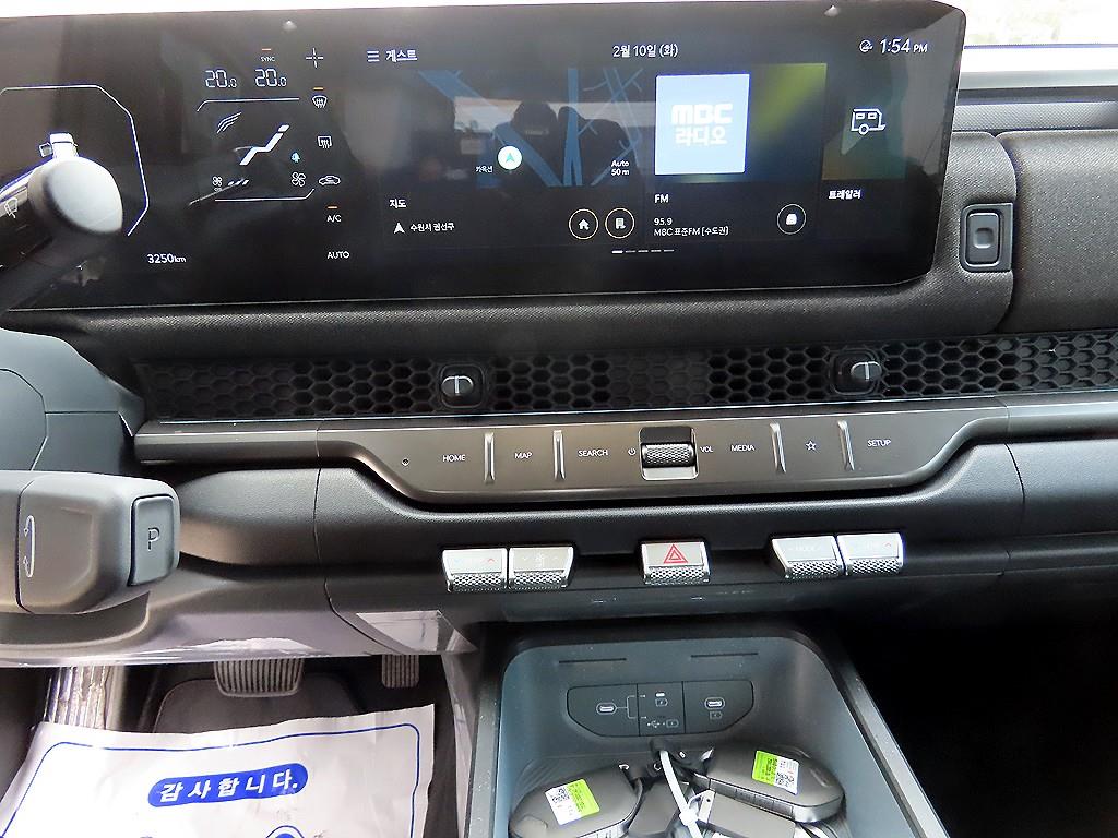 KIA Tasman - Vista 11