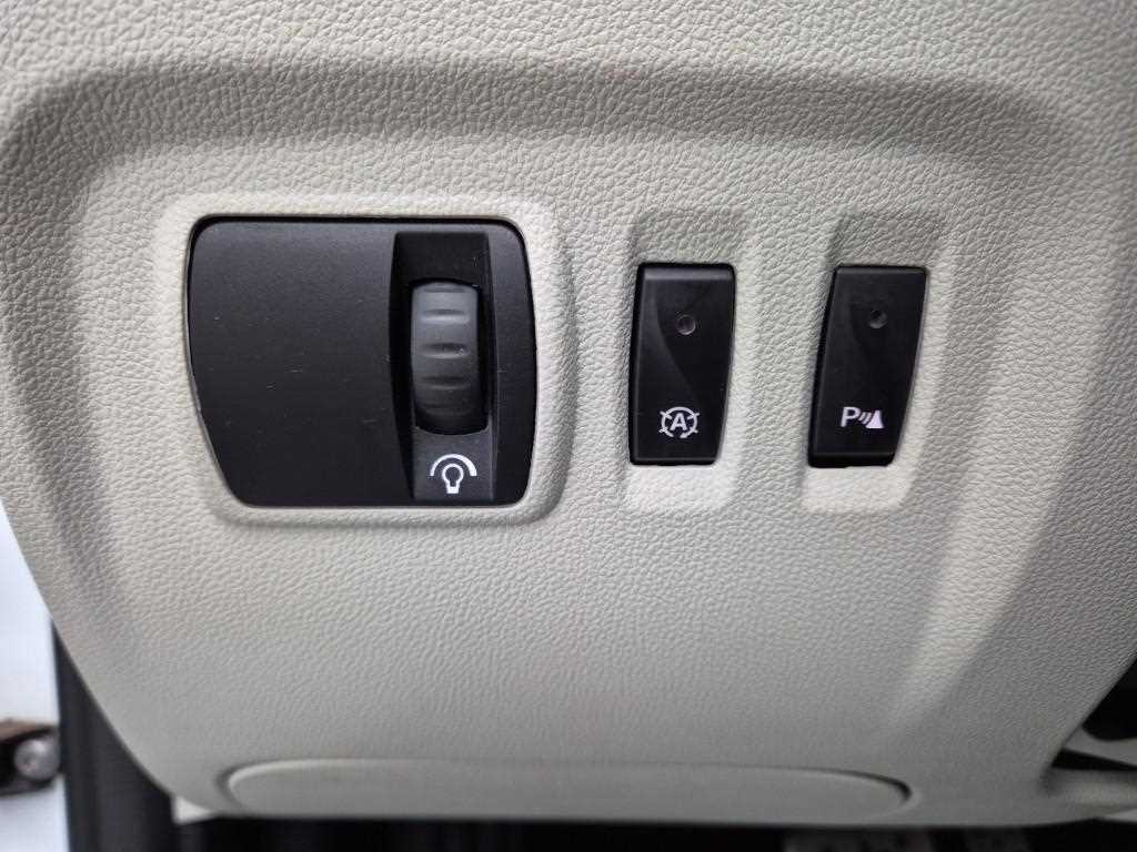 SAMSUNG QM3 2019 Blanco - Importación desde Corea - HF Imports Iquique - Foto 18