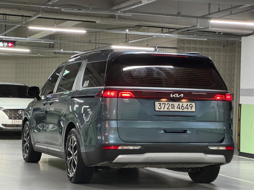 KIA Carnival - Vista 6