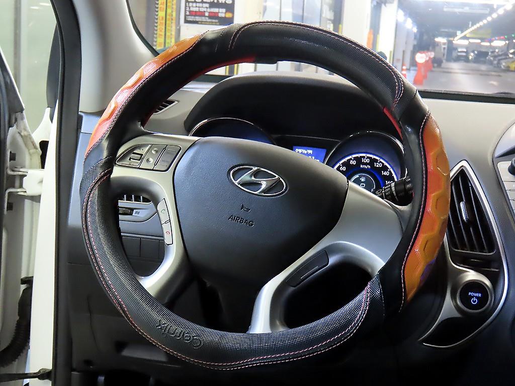 HYUNDAI Tucson - Vista 8