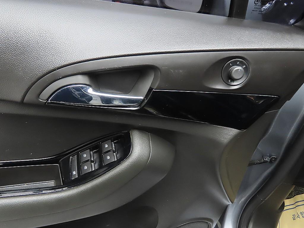 Chevrolet Orlando 2018 Gris - Importación desde Corea - HF Imports Iquique - Foto 13