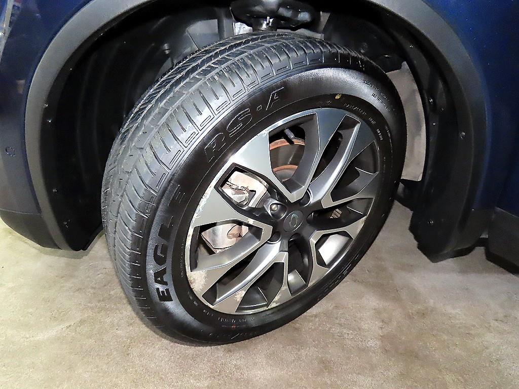 SAMSUNG QM6 2017 Gris - Importación desde Corea - HF Imports Iquique - Foto 20