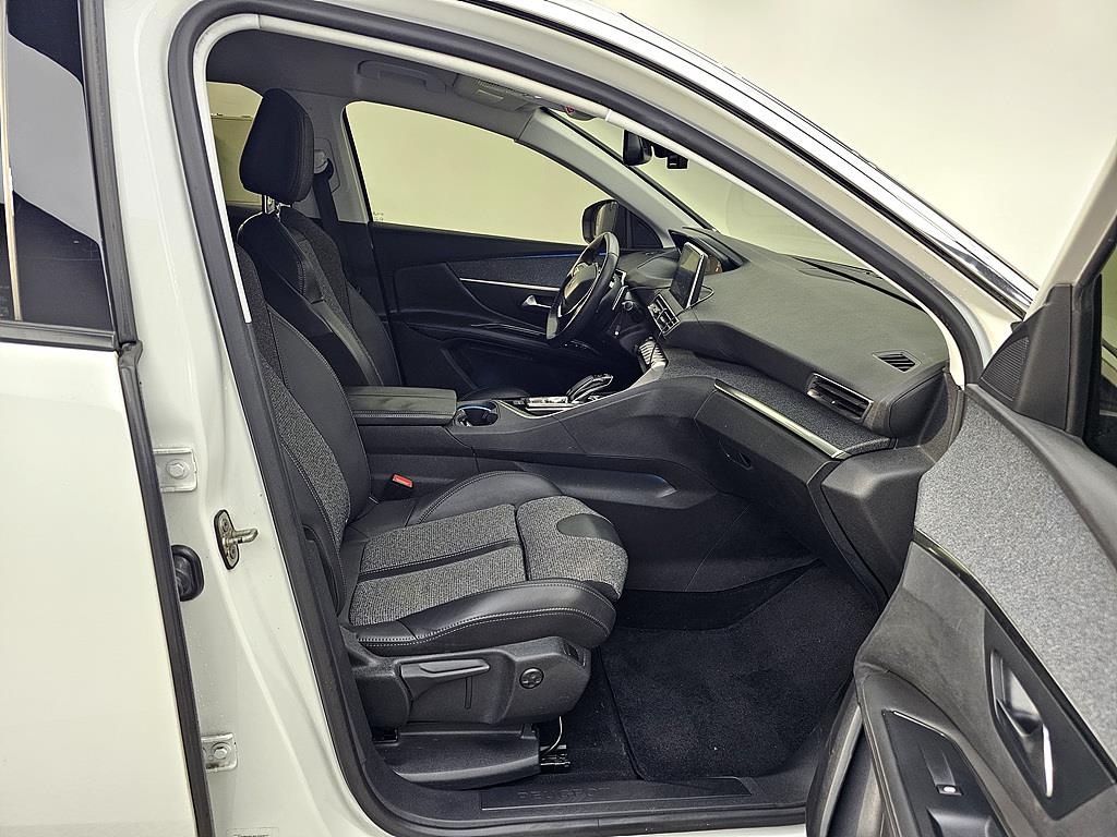 Peugeot 3008 - Vista 11