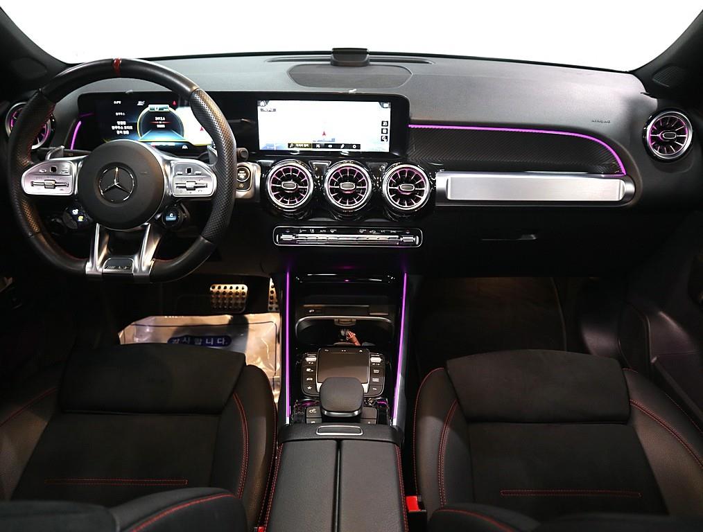 Mercedes Benz GLB Class - Vista 5