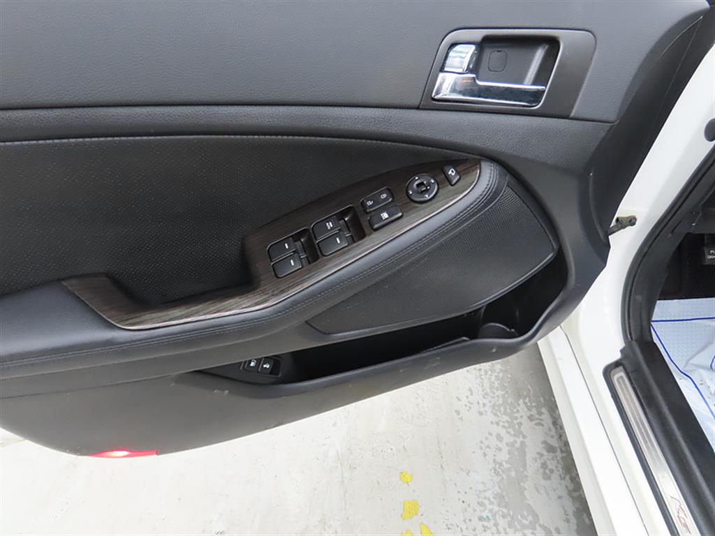 KIA K5 2011 Blanco - Importación desde Corea - HF Imports Iquique - Foto 14