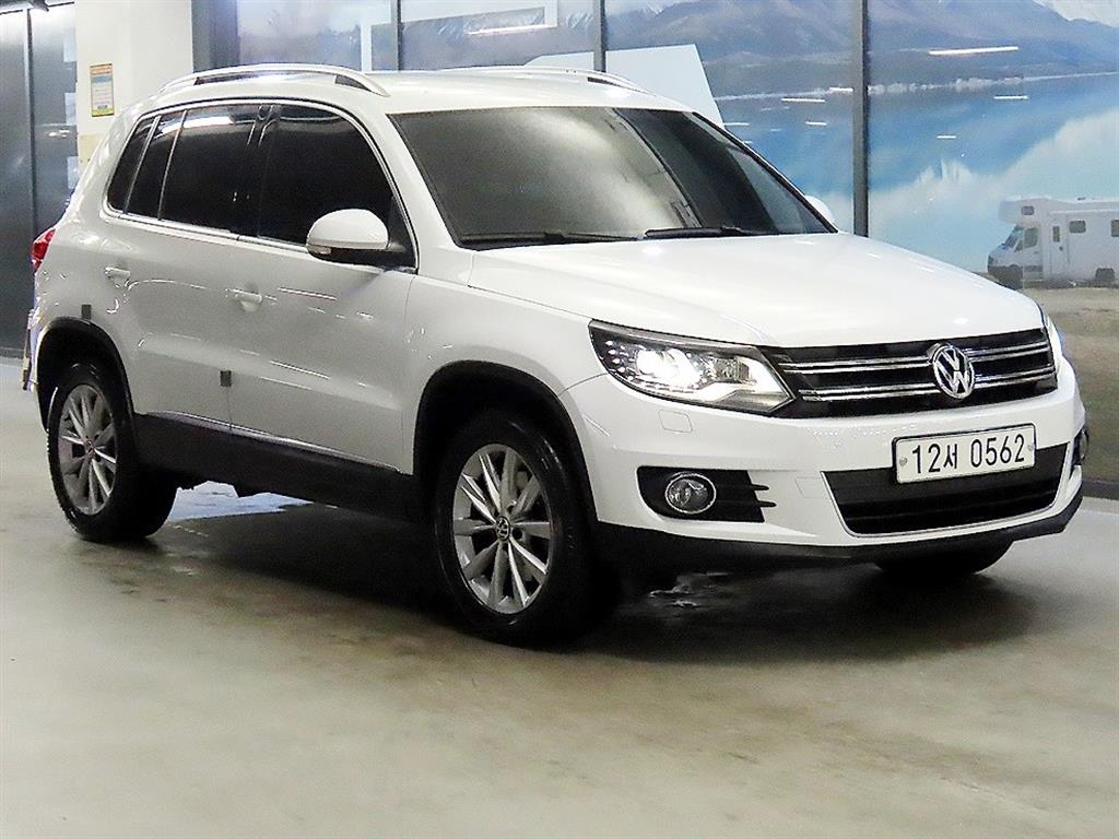 Volkswagen Tiguan 2016 Blanco - Importación desde Corea - HF Imports Iquique - Foto 1