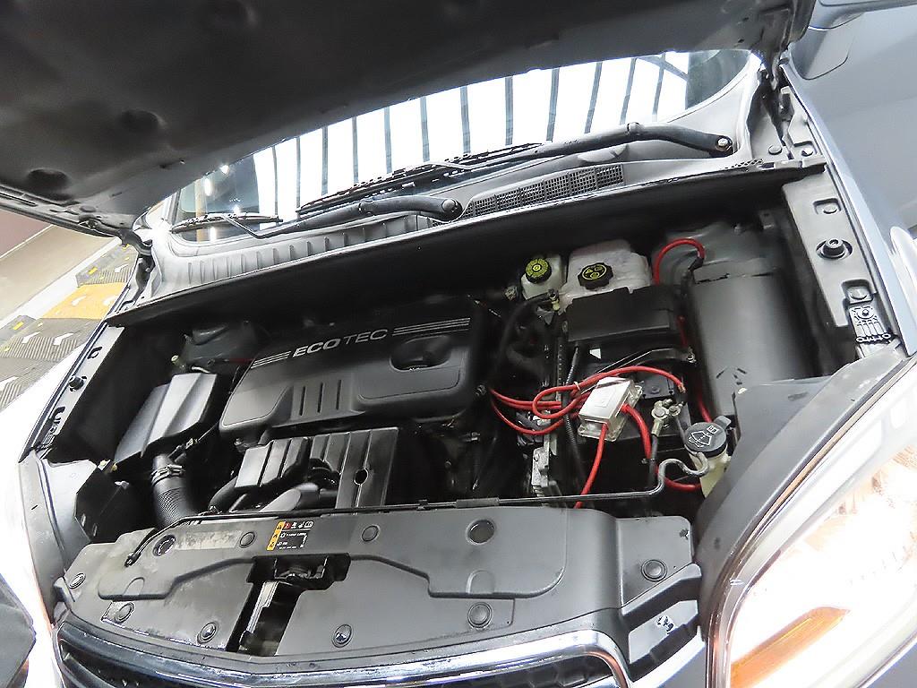 Chevrolet Orlando 2018 Gris - Importación desde Corea - HF Imports Iquique - Foto 7