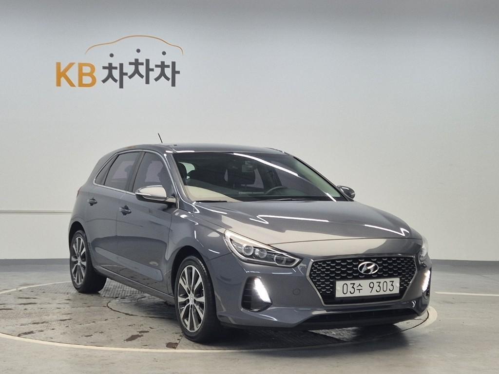 HYUNDAI i30 - Vista 4