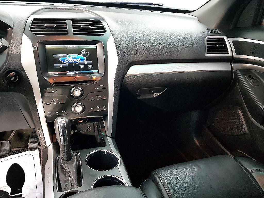 Ford Explorer - Vista 10