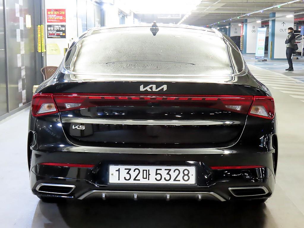 KIA K5 - Vista 5