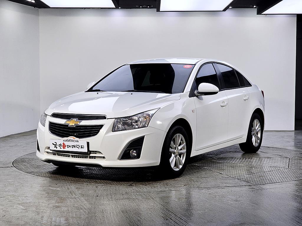 Chevrolet Cruise 2013 Blanco - Importación desde Corea - HF Imports Iquique - Foto 1