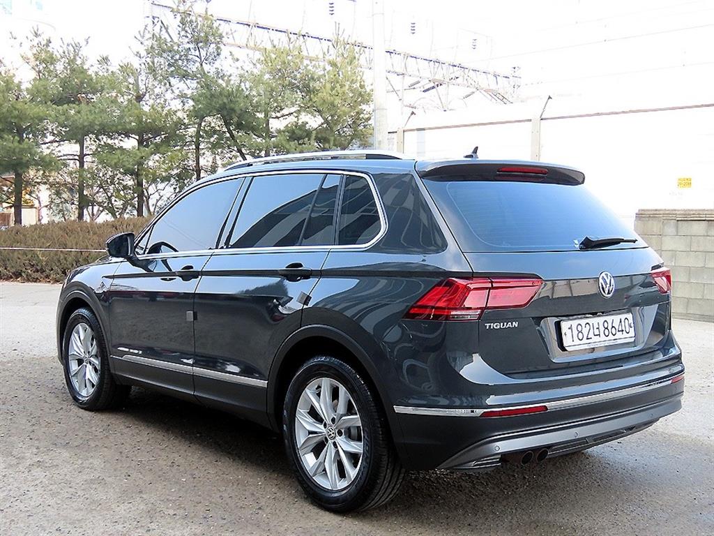 Volkswagen Tiguan - Vista 3