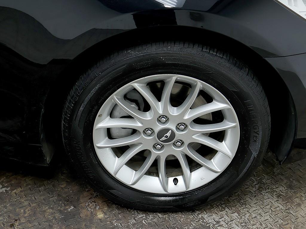 HYUNDAI Genesis 2009 Negro - Importación desde Corea - HF Imports Iquique - Foto 8