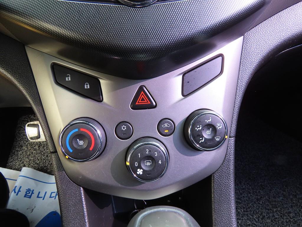 Chevrolet Abeo - Vista 12