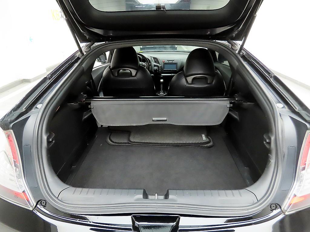 Honda CR-Z - Vista 5