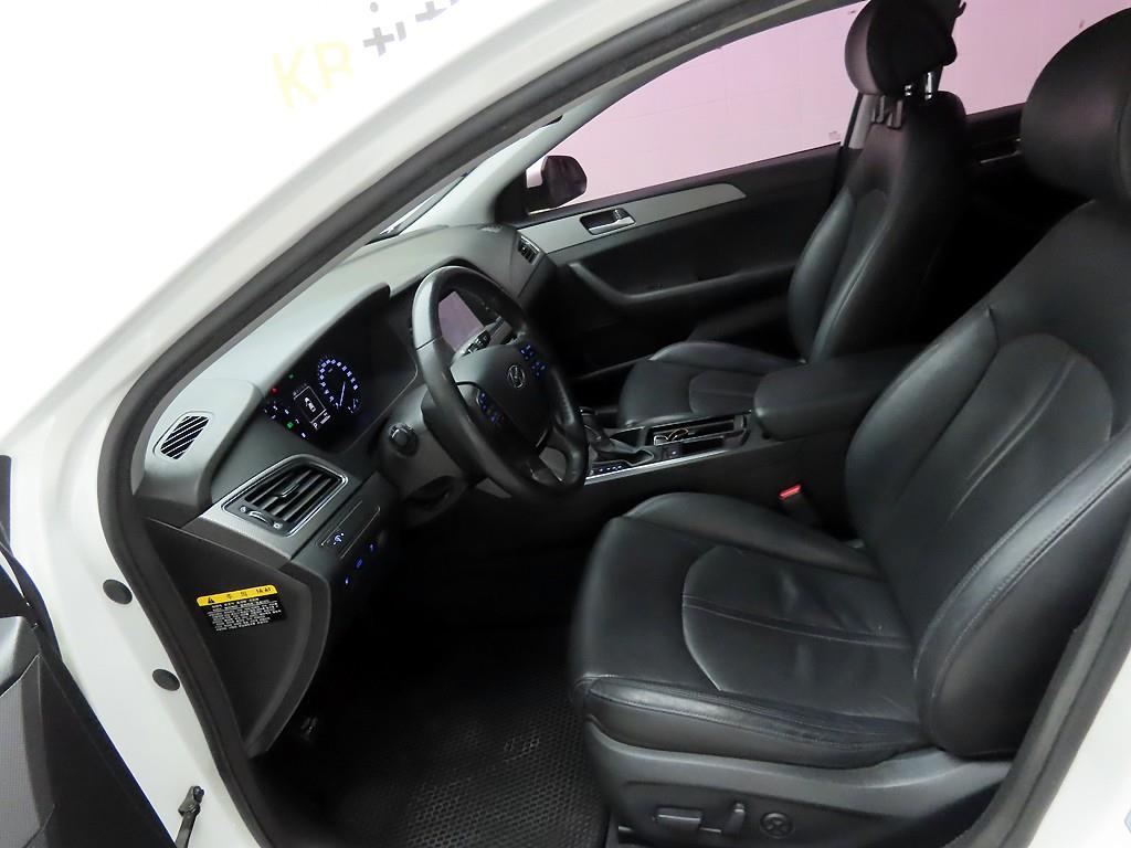 HYUNDAI Sonata - Vista 5