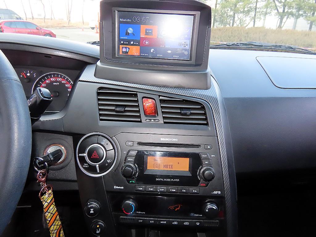 Ssangyong Korando 2015 Gris - Importación desde Corea - HF Imports Iquique - Foto 13