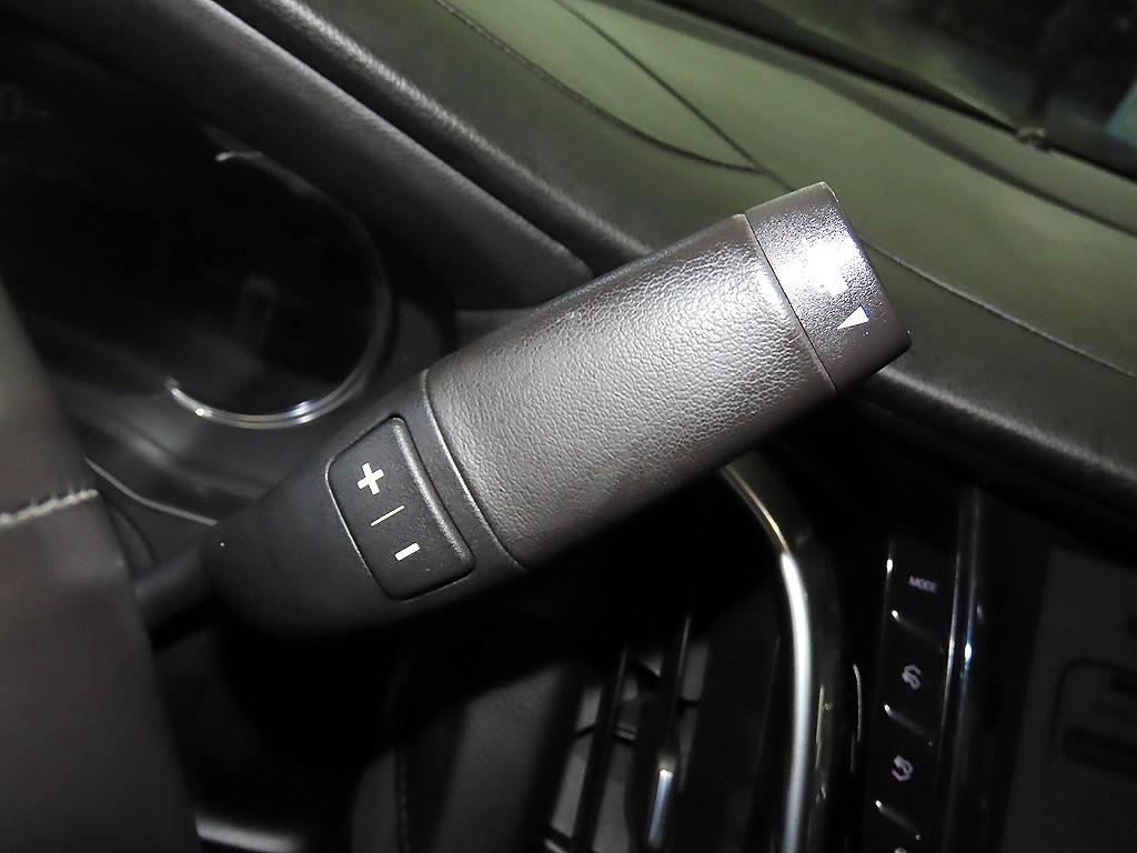 Cadillac Escalade - Vista 12