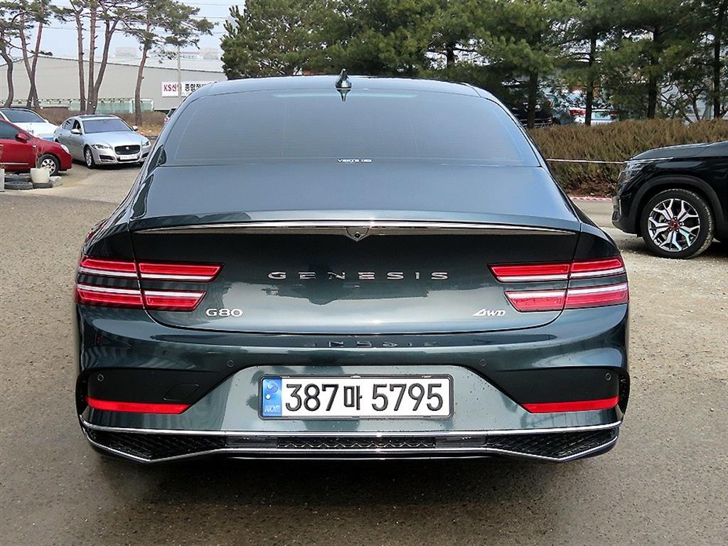 Genesis G80 - Vista 4