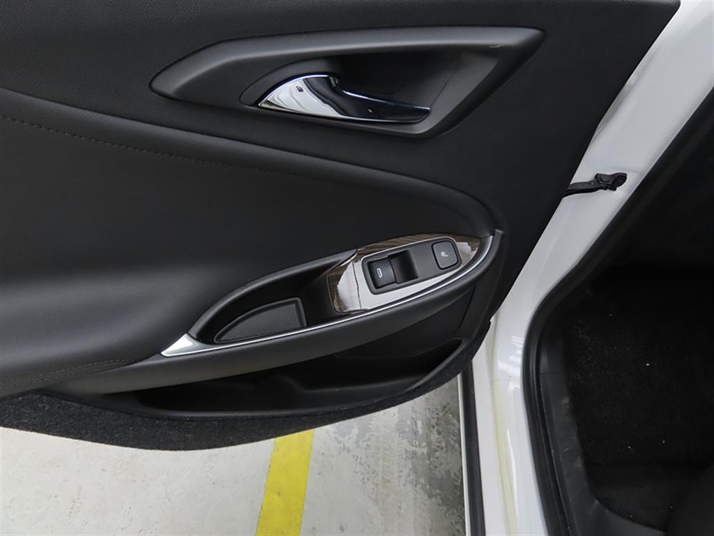 Chevrolet Malibu 2019 Blanco - Importación desde Corea - HF Imports Iquique - Foto 13