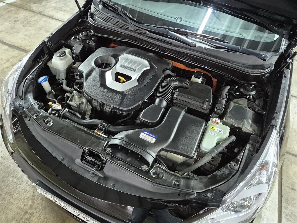 HYUNDAI Sonata - Vista 6