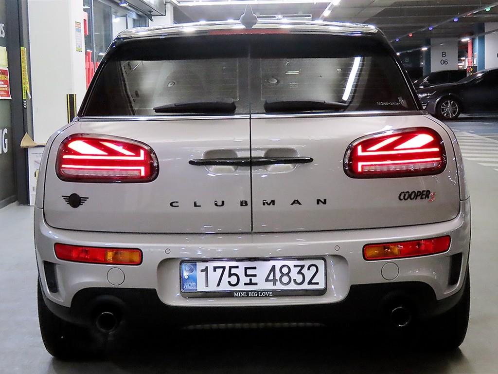 Mini Clubman - Vista 5