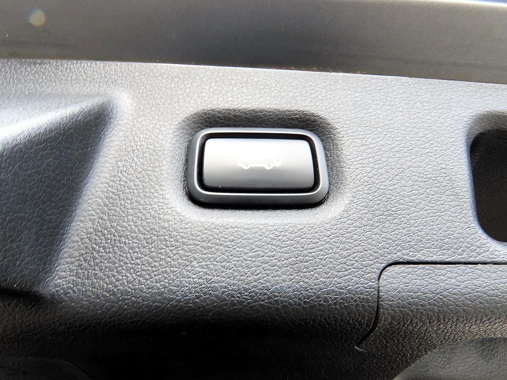 HYUNDAI Santa Fe 2019 Gris - Importación desde Corea - HF Imports Iquique - Foto 18