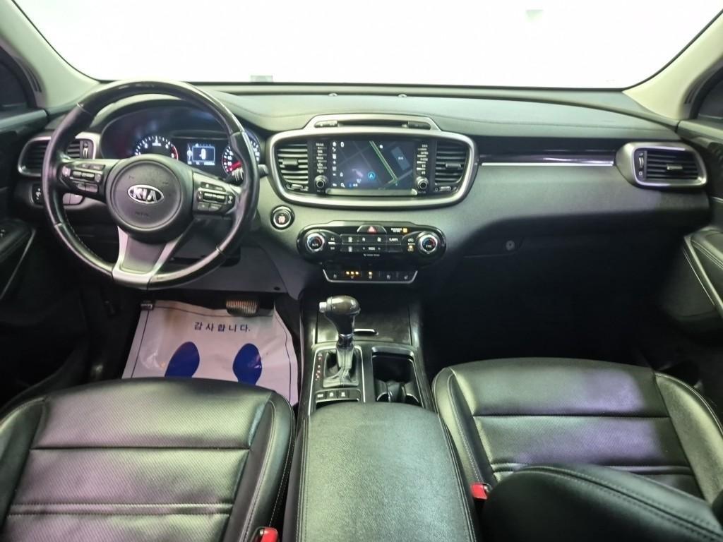 KIA Sorento - Vista 7