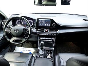 HYUNDAI Grandeur - Vista 10