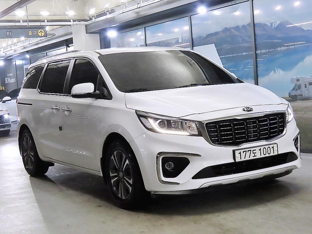 KIA Carnival 2020 Blanco - Importación desde Corea - HF Imports Iquique - Foto 1