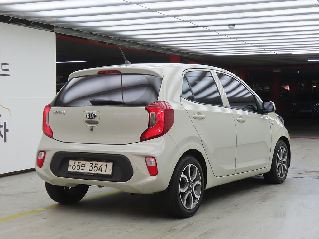 KIA Morning - Vista 4