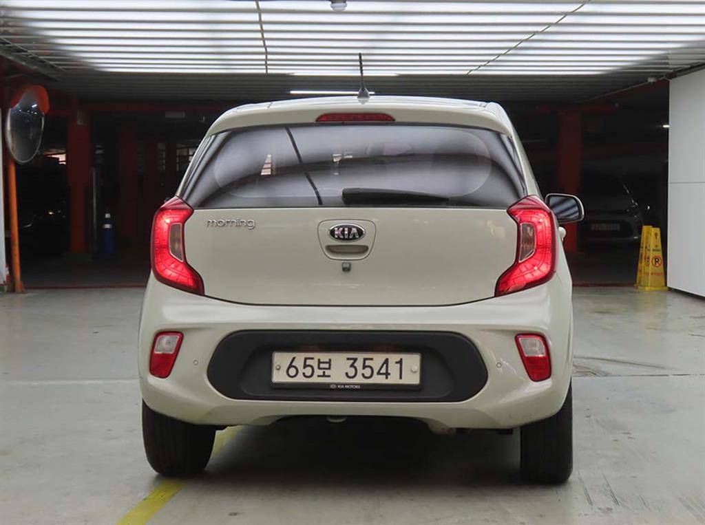 KIA Morning - Vista 3