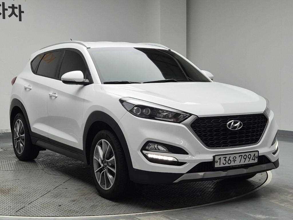 HYUNDAI Tucson - Vista 4