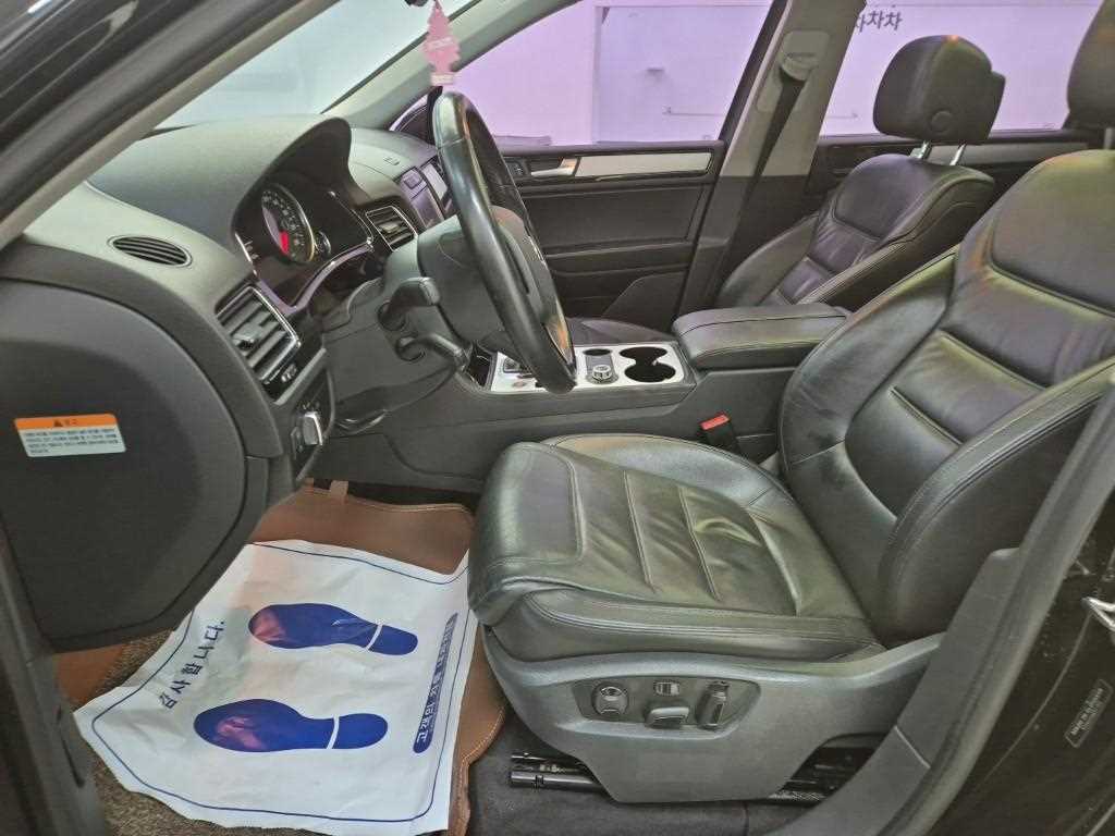 Volkswagen Touareg - Vista 11