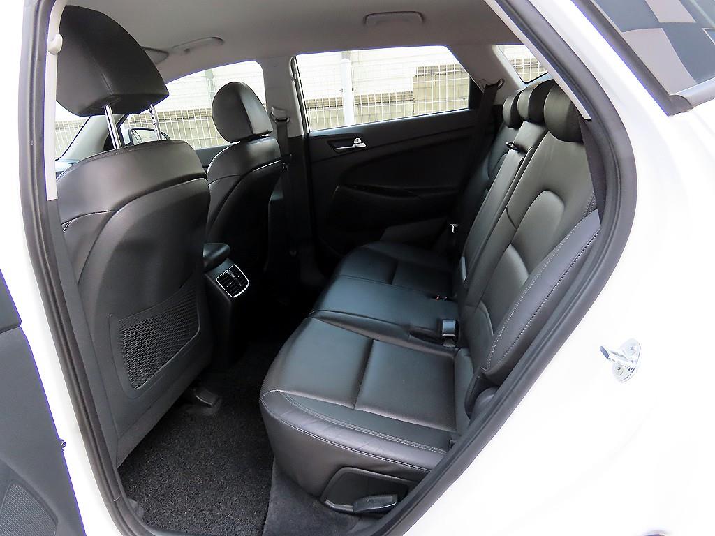 HYUNDAI Tucson - Vista 6