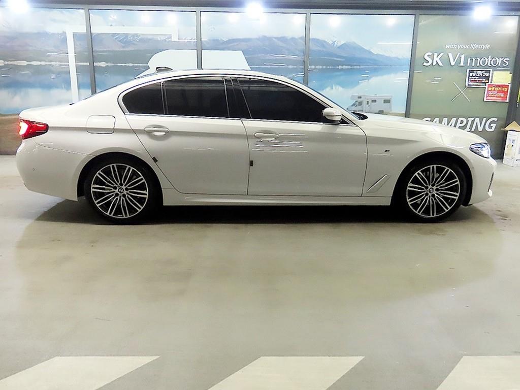 BMW 5 Series - Vista 3