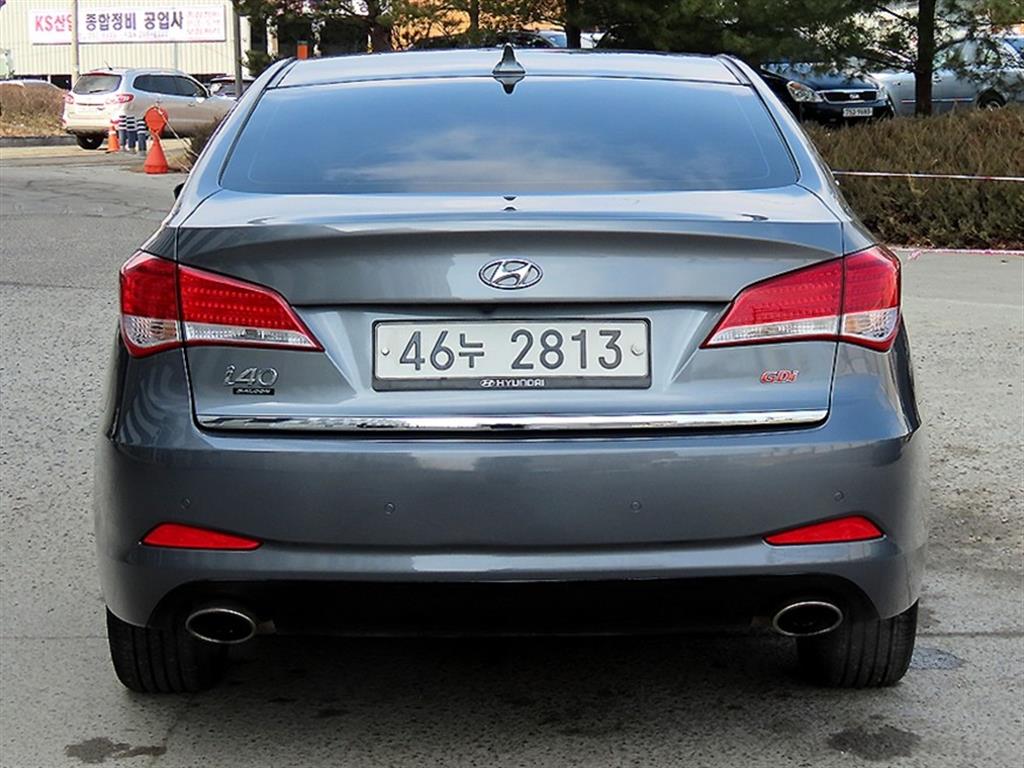 HYUNDAI i40 - Vista 4