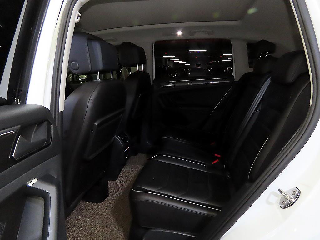 Volkswagen Tiguan - Vista 7