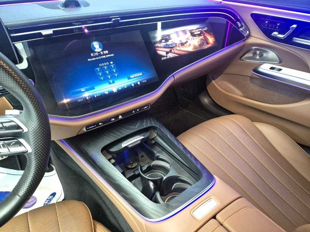 Mercedes Benz E class - Vista 10