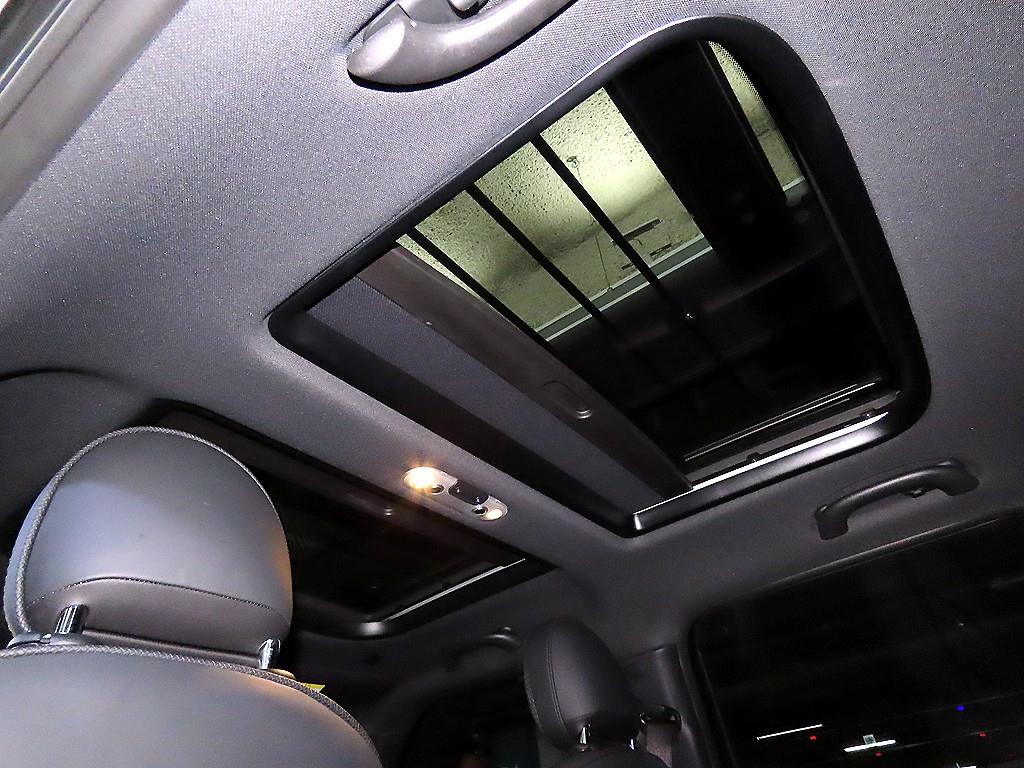 Mini Clubman 2023 Negro - Importación desde Corea - HF Imports Iquique - Foto 17