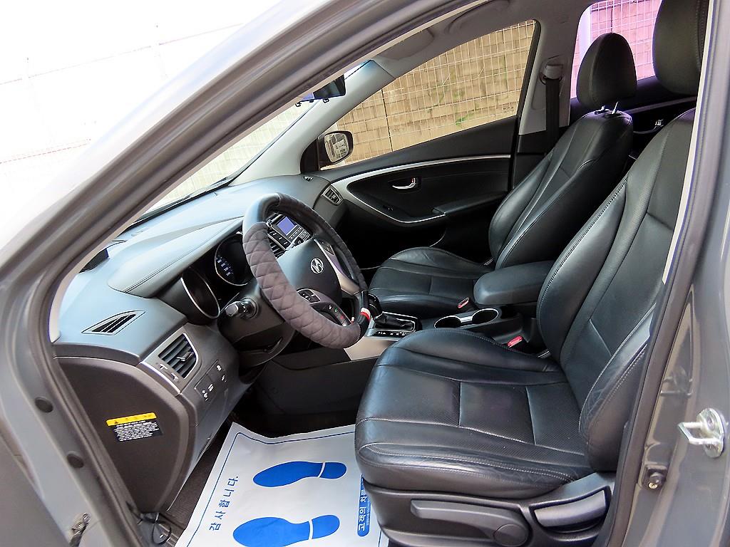 HYUNDAI i30 - Vista 5