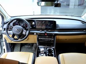KIA Carnival - Vista 10