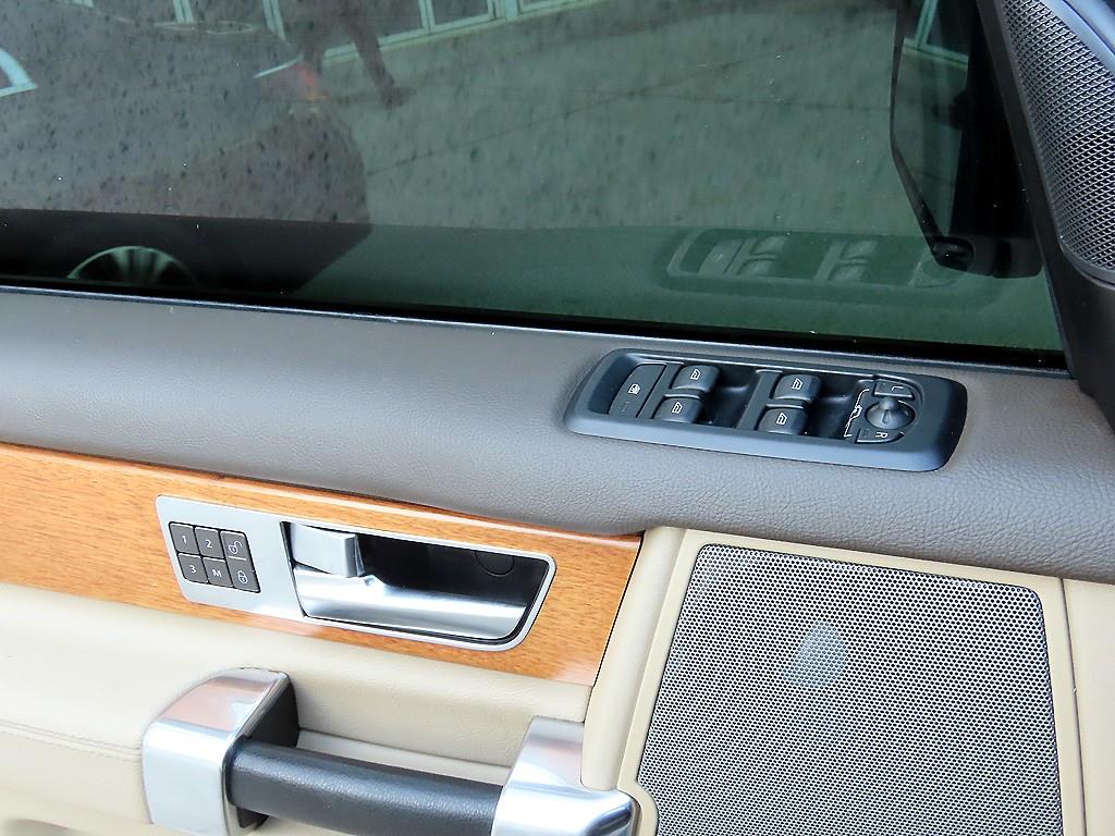 Land Rover Discovery - Vista 11