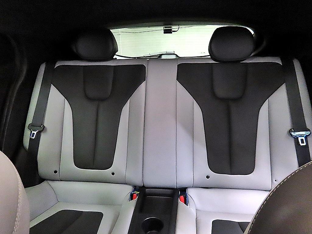 HYUNDAI Veloster - Vista 6