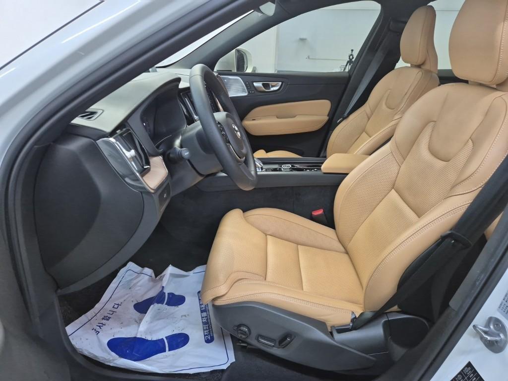 Volvo XC60 - Vista 11