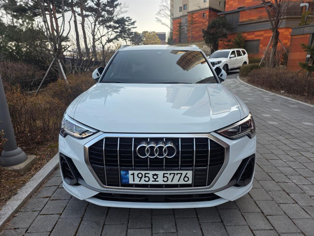 Audi Q3 2023 Blanco - Importación desde Corea - HF Imports Iquique - Foto 1